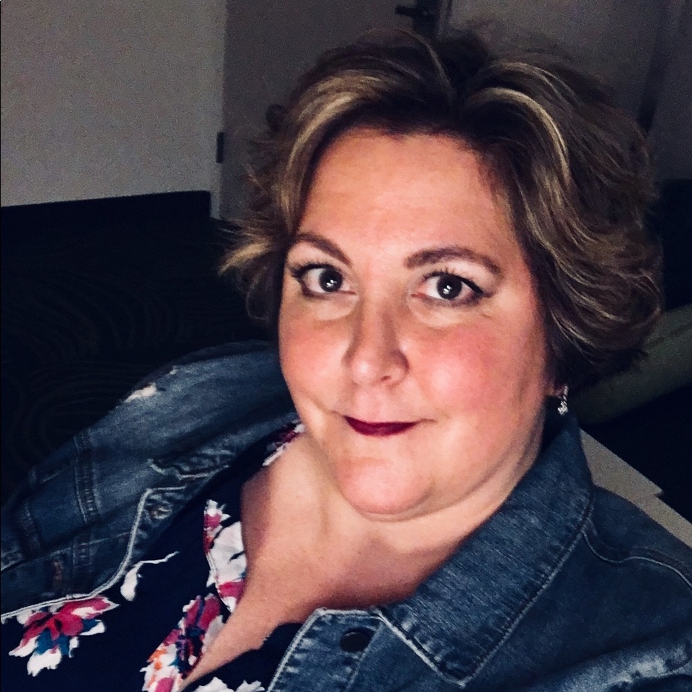 Meet your Posher, Melani